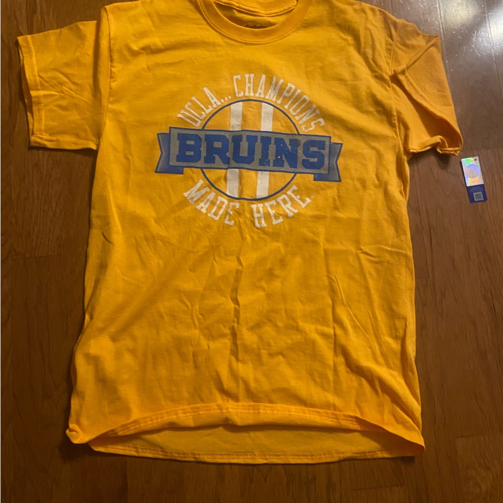 UCLA Champions Made Here T-Shirt M / Heather Yellow Gold.